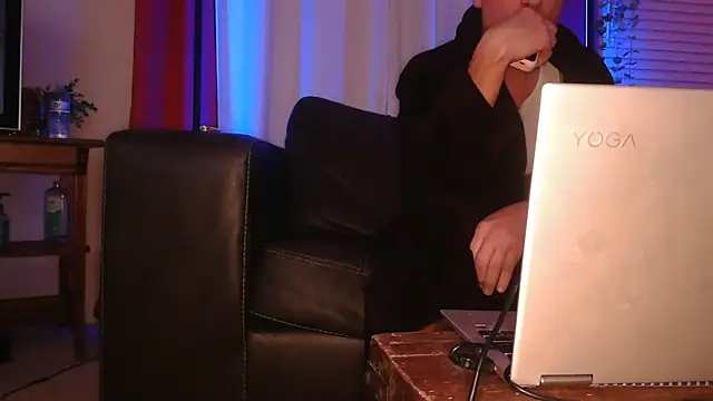 MISTERANDDEMI online show from December 2025 03:59:01 AM