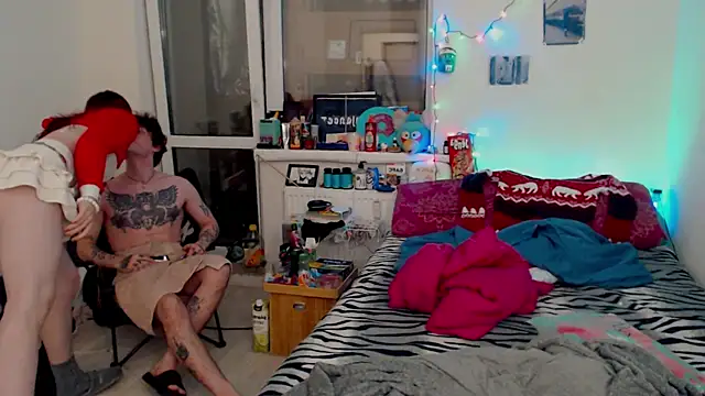 MaryJane x Peter online show from December 2025 02:02:02 PM