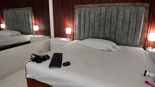 Lakisha Jackson  online show from February 2026 07:30:02 PM