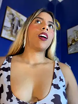 MiaSizzle online show from February 2026 08:08:02 PM