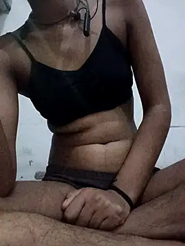 anshika yadav online show from April 2026 06:01:02 PM