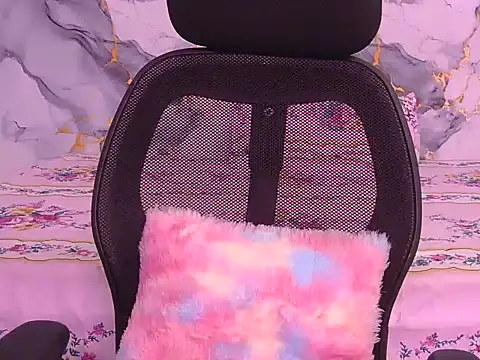 bold-smirthii online show from February 2026 04:53:01 AM