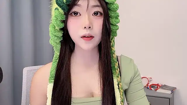 smalldaisy online show from March 2026 02:16:01 AM