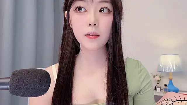 smalldaisy online show from April 2026 02:31:01 AM