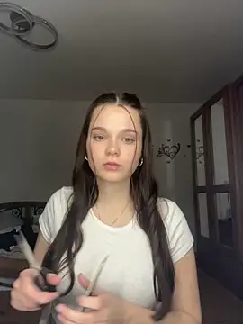 ElenaMariee online show from December 2025 10:06:02 PM