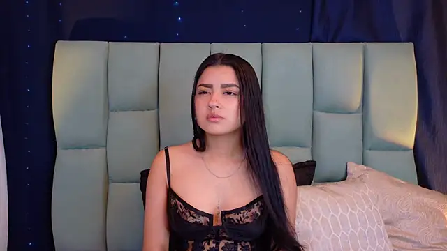 Emilyy05  online show from July 2026 12:38:02 AM