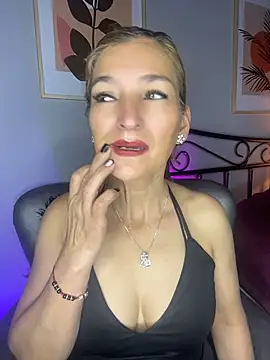 Snapshot of JennaMilf_ chatting on April 2026 03:57:01 PM JennaMilf online show from April 2026 03:57:01 PM