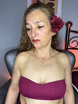 Snapshot of JennaMilf_ chatting on April 2026 08:57:02 PM JennaMilf online show from April 2026 08:57:02 PM