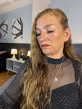 Snapshot of JennaMilf_ chatting on June 2026 06:43:01 PM JennaMilf online show from June 2026 06:43:01 PM