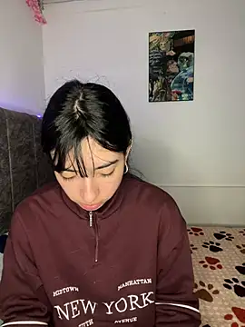 Snapshot of junorise23 chatting on February 2026 04:18:02 AM junorise23 online show from February 2026 04:18:02 AM