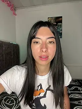 Snapshot of junorise23 chatting on March 2026 04:40:02 AM junorise23 online show from March 2026 04:40:02 AM