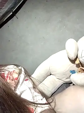 Lucky cutee online show from April 2026 11:59:01 AM