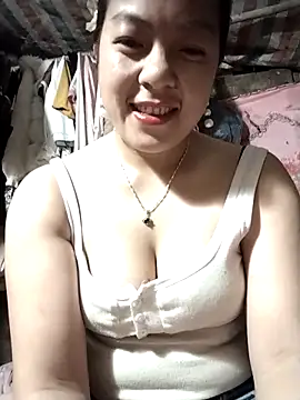 Snapshot of Lucky_cutee chatting on May 2026 11:54:02 PM Lucky cutee online show from May 2026 11:54:02 PM
