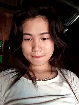 Snapshot of Reency chatting on December 2025 01:57:02 AM Reency online show from December 2025 01:57:02 AM