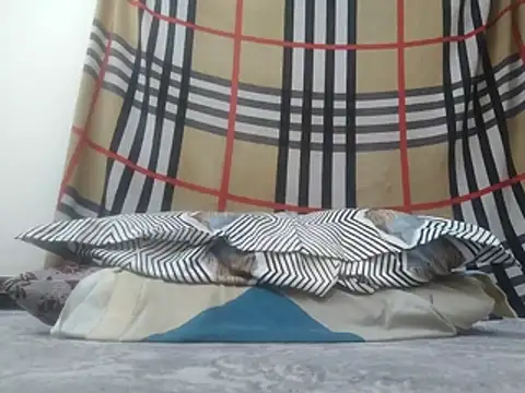 thelonewolf36 online show from July 2026 04:31:02 PM