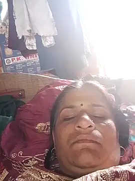 Snapshot of CUTE_Ishpa chatting on February 2026 09:43:02 AM CUTE Ishpa online show from February 2026 09:43:02 AM