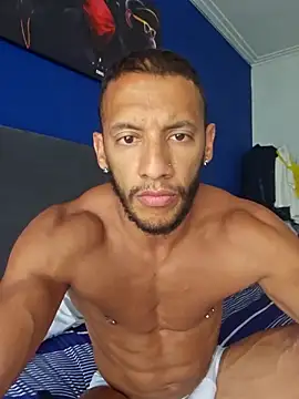 JUANyBelen online show from December 2025 06:37:02 PM