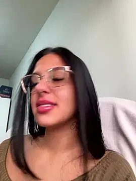 jujuarantes  2026 online show from January 2026 11:58:01 AM