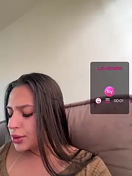 Snapshot of jujuarantes__2026 chatting on June 2026 02:12:01 PM jujuarantes 2026 online show from June 2026 02:12:01 PM