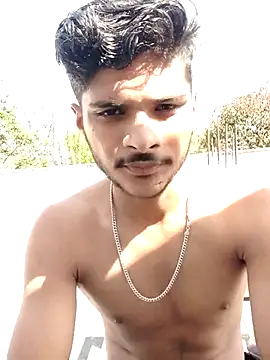 Snapshot of xrealcam699 chatting on March 2026 07:15:01 AM xrealcam699 online show from March 2026 07:15:01 AM