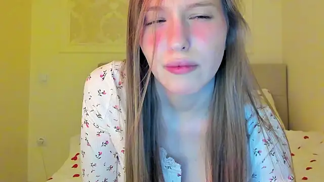 Snapshot of Alllura chatting on February 2026 03:06:02 PM Alllura online show from February 2026 03:06:02 PM