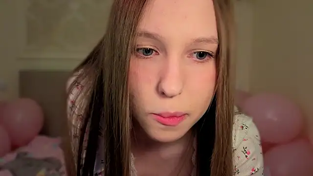 Snapshot of Alllura chatting on February 2026 11:38:02 PM Alllura online show from February 2026 11:38:02 PM