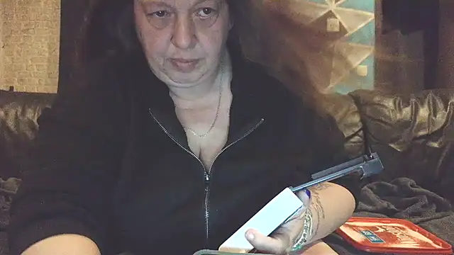 Snapshot of tigresse3 chatting on August 2026 09:35:02 PM tigresse3 online show from August 2026 09:35:02 PM