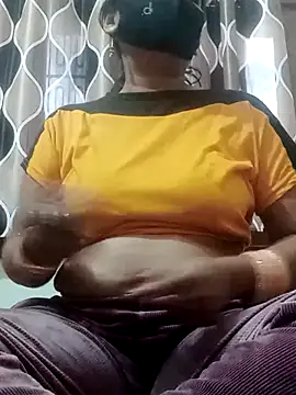 Snapshot of ritu7755 chatting on February 2026 04:21:02 AM ritu7755 online show from February 2026 04:21:02 AM