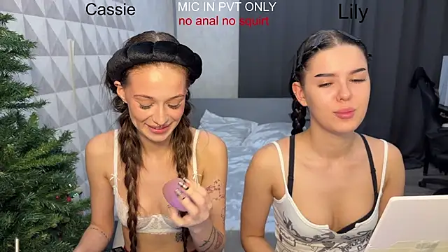 girls secrets online show from January 2026 06:10:01 PM