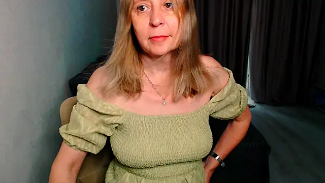 MiLenaMilf online show from May 2026 07:48:02 AM