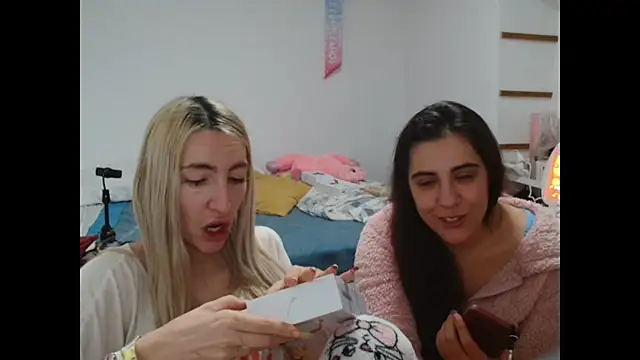 BarbieBlondieGirl online show from January 2026 12:46:01 AM