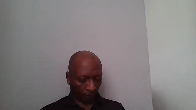 4everlove39 online show from December 2025 05:32:01 PM