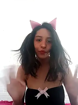 Phoenix Paws online show from March 2026 06:45:02 PM