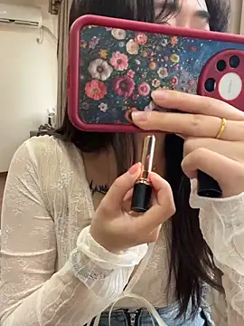 Molly-xiao online show from February 2026 03:10:01 AM