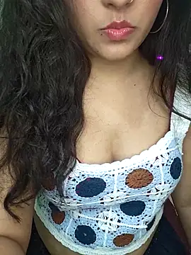 Saumyy online show from March 2026 03:07:02 PM