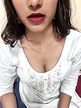 Yours-Zeenat online show from April 2026 07:40:02 PM