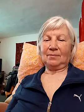 KlaudiaDarling online show from March 2026 11:10:01 AM