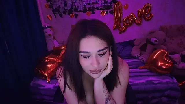 Snapshot of AlisiaRose chatting on February 2026 08:54:01 PM AlisiaRose online show from February 2026 08:54:01 PM