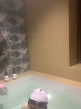 Qidandan778 online show from February 2026 02:14:01 PM