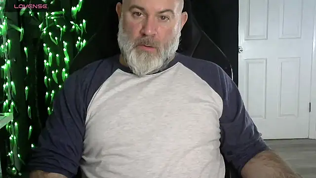 XJJ77x online show from February 2026 02:15:02 AM