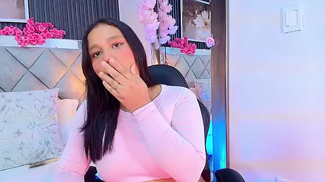 Snapshot of Sara_Channel01 chatting on March 2026 11:05:02 AM Sara Channel01 online show from March 2026 11:05:02 AM