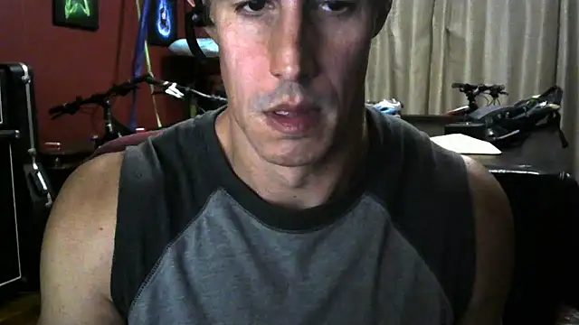 Snapshot of koolchillfun696969 chatting on May 2026 06:18:01 AM koolchillfun696969 online show from May 2026 06:18:01 AM