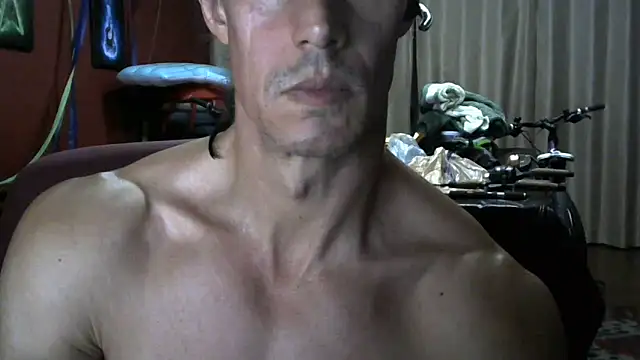 Snapshot of koolchillfun696969 chatting on May 2026 06:40:01 AM koolchillfun696969 online show from May 2026 06:40:01 AM