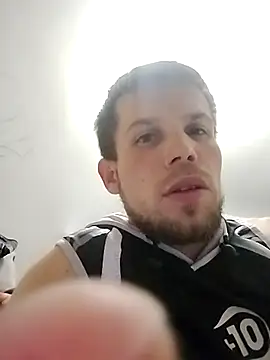 Bosik23 online show from April 2026 09:31:01 PM