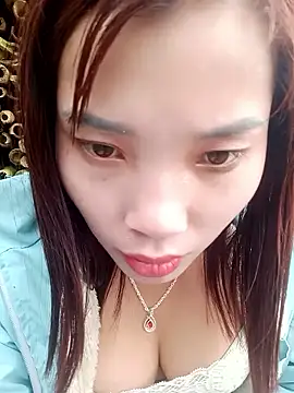 yeutinh00 online show from February 2026 04:42:02 AM