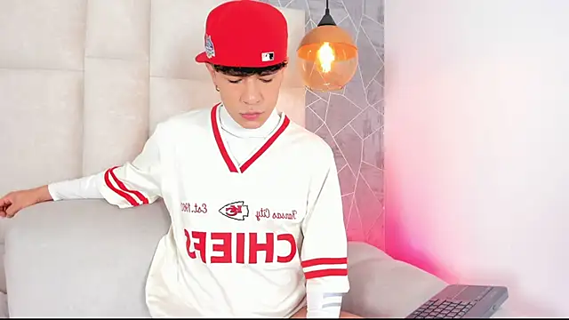 imxxjoel online show from April 2026 03:43:02 AM