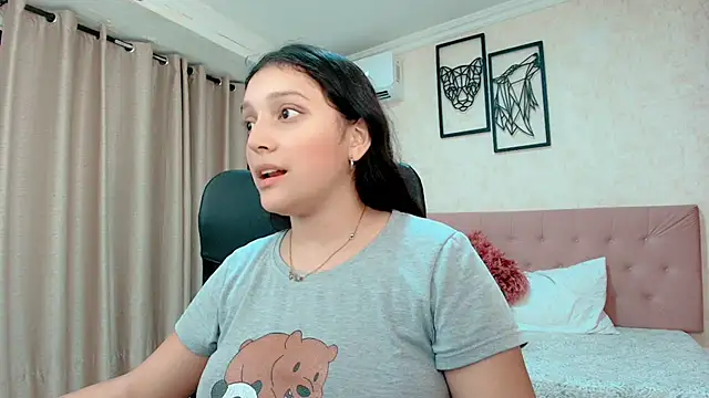 littlemolly walcott online show from March 2026 11:09:01 PM