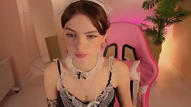 Ellya me online show from February 2026 08:43:02 AM