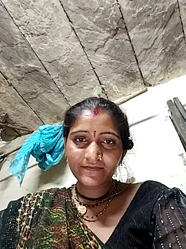 Snapshot of ISUKHD chatting on June 2026 03:51:02 PM ISUKHD online show from June 2026 03:51:02 PM