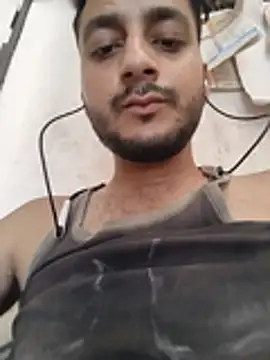amazingboyyy12 online show from June 2026 11:03:01 AM